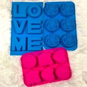NWOT Set of 3 Love Me Rose Love Peace Heart Silicone Soap Cake Molds Set